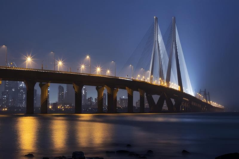 Large Gallery Image