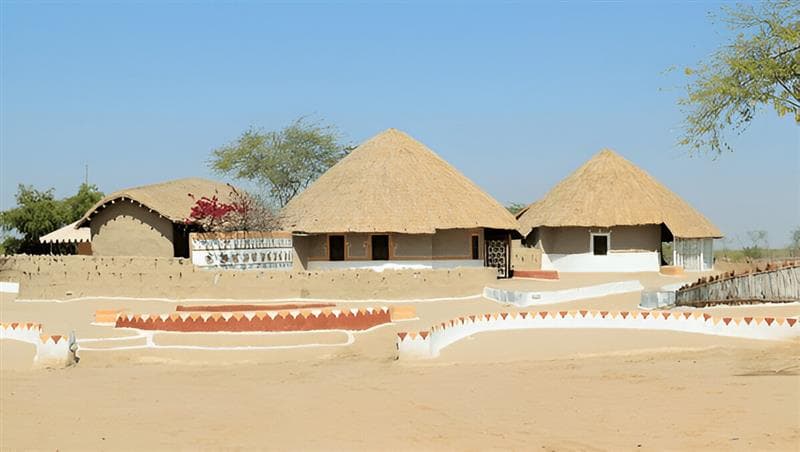 Bhuj to Mumbai